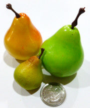 Pear - M&M Montessori Materials
