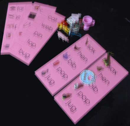 Pink Word Lists with Objects - M&M Montessori Materials
 - 1